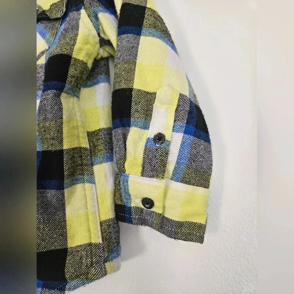 2T boys thick flannel button down jacket - Picture 5 of 8